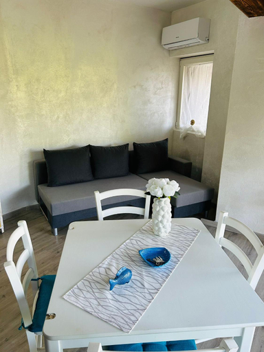 Others 3, Casa Vacanza Li Menduli San Teodoro, Nuoro