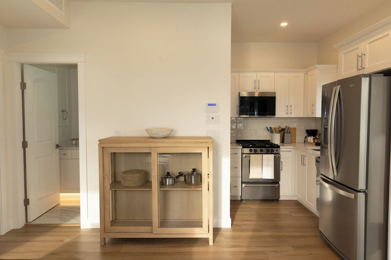 Private kitchen 3, The Point on Wood Lake, Central Okanagan