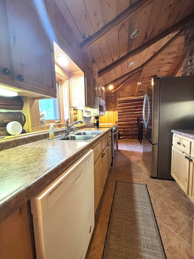 Private kitchen 2, The Yodeling Loon Hideaway Sandy Swimming Dock and Lakefront Fun, Bayfield
