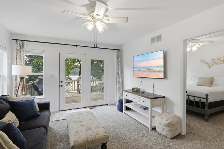 Living area 2, Visit This 4 Bedroom - 3 Bath Lakefront Home With Private Dock, Morgan