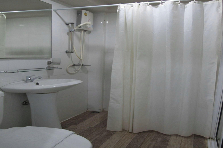 Bathroom 3, Pool Villa @Donmueang, Don Muang