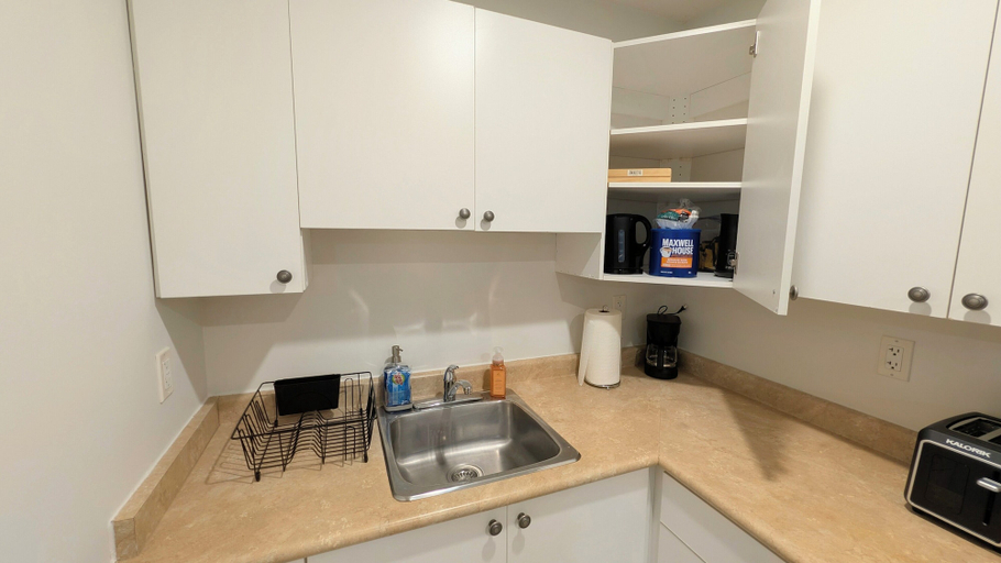 Interior 4, Willoughby Nest in Langley Township - Perfect Family Getaway, Greater Vancouver