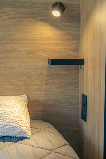 Bedroom 4, Premiere Classe Rodez, Aveyron