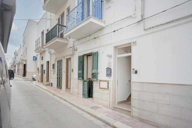 Exterior & Views 1, Altamarea - Sea view suites, Bari