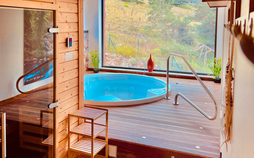 Others 3, Auberge Alpina, Alpes-Maritimes