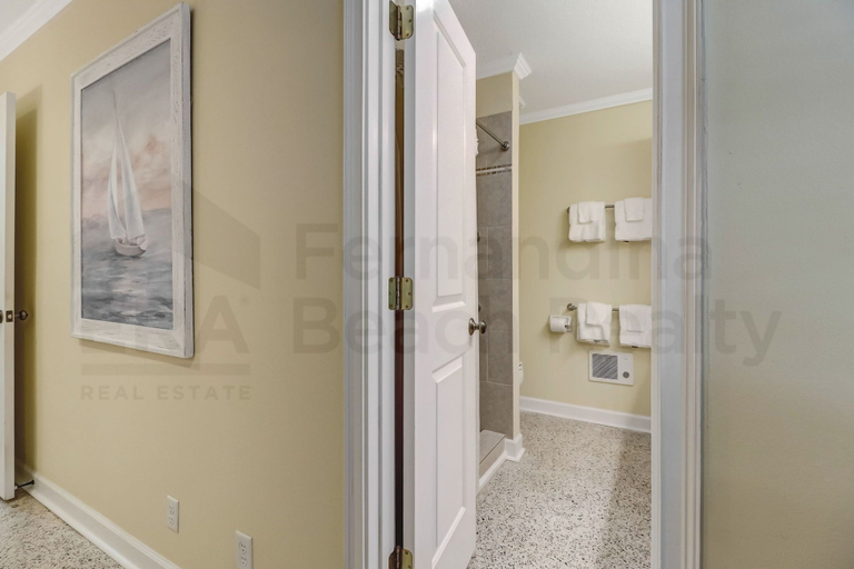 Others 5, 223 Lighthouse Circle 3 Bedroom Home by RedAwning, Nassau