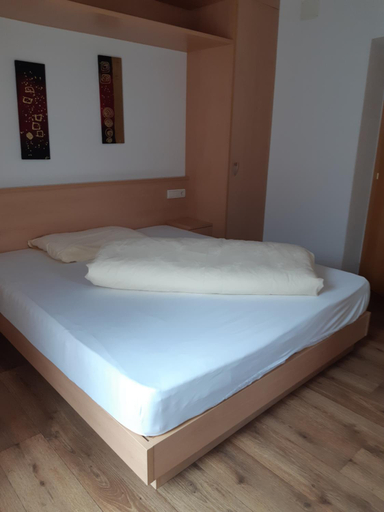 Bedroom, Pensione Valbona, Bolzano