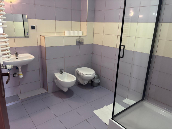 Bathroom, Zajazd Bachus, Łódź East