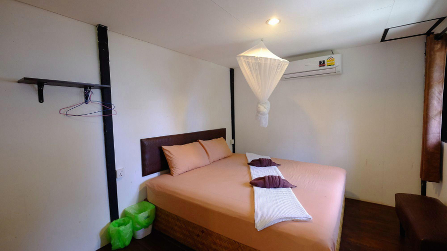 Bedroom 2, Bayview Hill Resort, Muang Satun