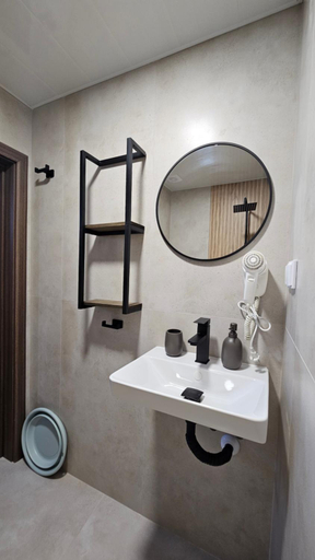 3, D House, Sozopol