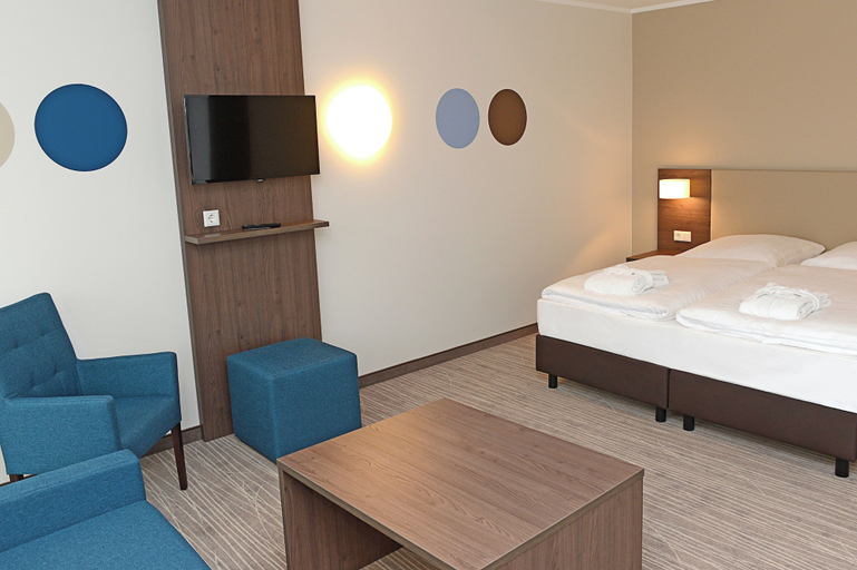 Bedroom 3, GenoHotel Baunatal, Kassel