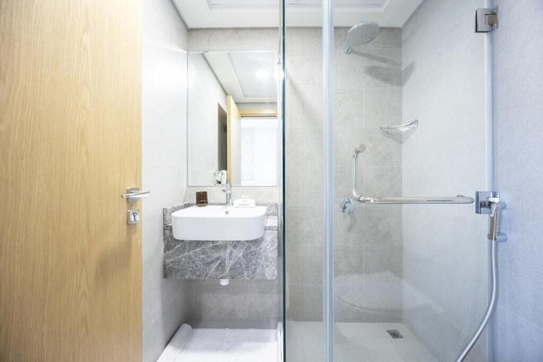 Bathroom 5, Bloomfields 3BR Radiant Boulevard, Abu Dhabi City