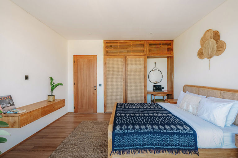 Room 2, Brand New 2BR Villa Private Pool Rooftop, Badung