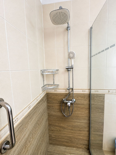 Bathroom 4, Narcissos Nissi Beach apartment C2