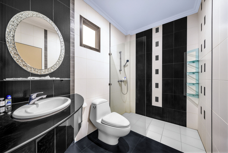 Bathroom 5, Selina Place Pattaya, Pattaya