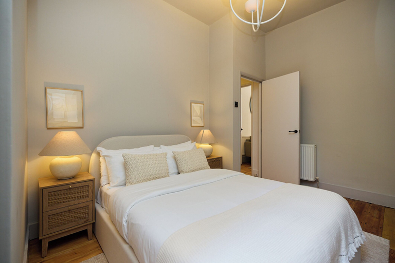 Room 3, Blythe & Bloom Garden Flat, London