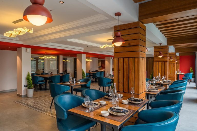 Food & Drinks 4, PerfectStayz Mall Road Mussoorie, Dehradun