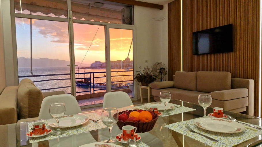 Others 5, Spacious beach apartments right on the Saranda boulevard with breathtaking panoramic sea view, Sarandës