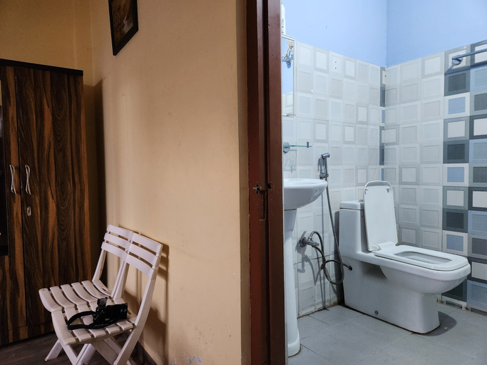 Bathroom 4, Cafe Sola bnb, East Khasi Hills