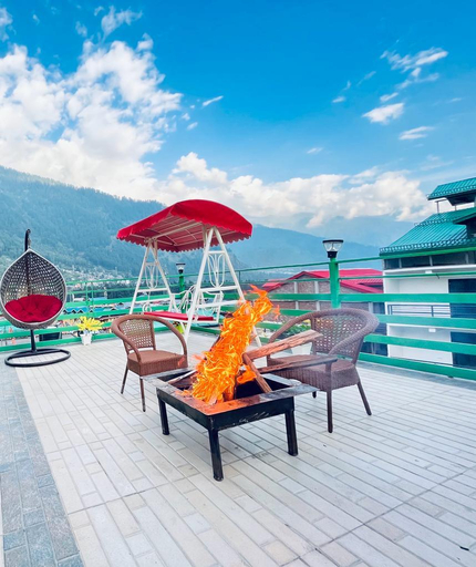 Sport & Beauty, Vista Resort -Centrally heated & air cooled, Kullu