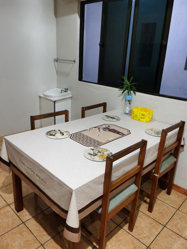 3, Nice room near airport, Ba