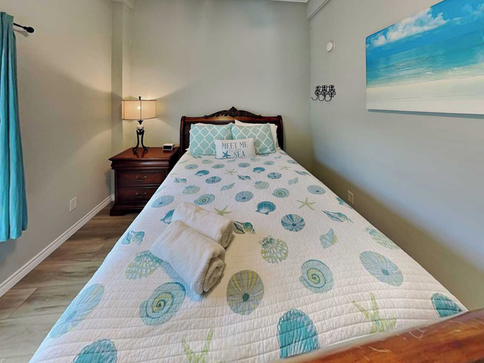 Bedroom 3, Coastal Hideaway by Silver Sands Vacation Rentals, Nueces