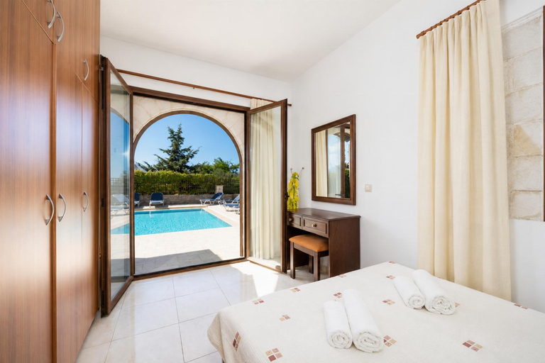 Others 4, Villa Nikolas Large Private Pool, A/C, WiFi, Crete