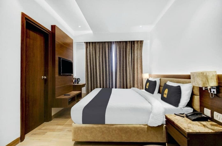 Room 2, M2N Hotel Aurelia Grand, Lucknow