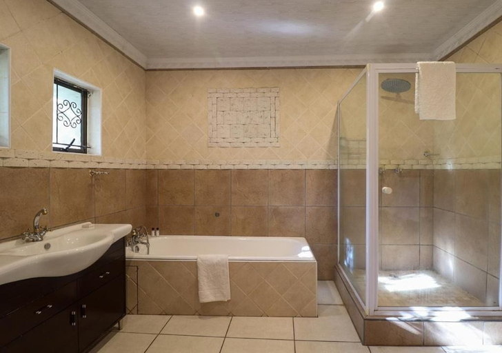 Bathroom 3, Victoria House, Thabo Mofutsanyane