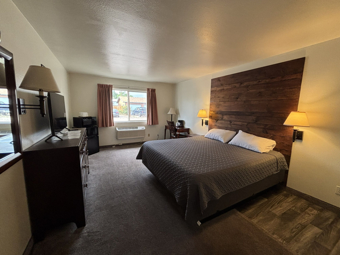 Bedroom 3, Mountain View Motor Inn LLC, Costilla