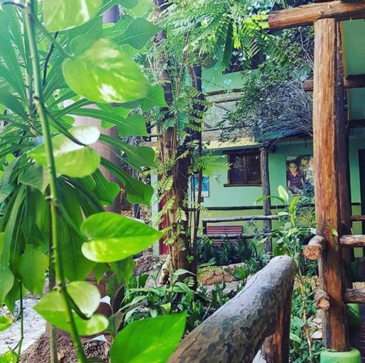 Others 5, Hostal Dona Chava, Pedernales