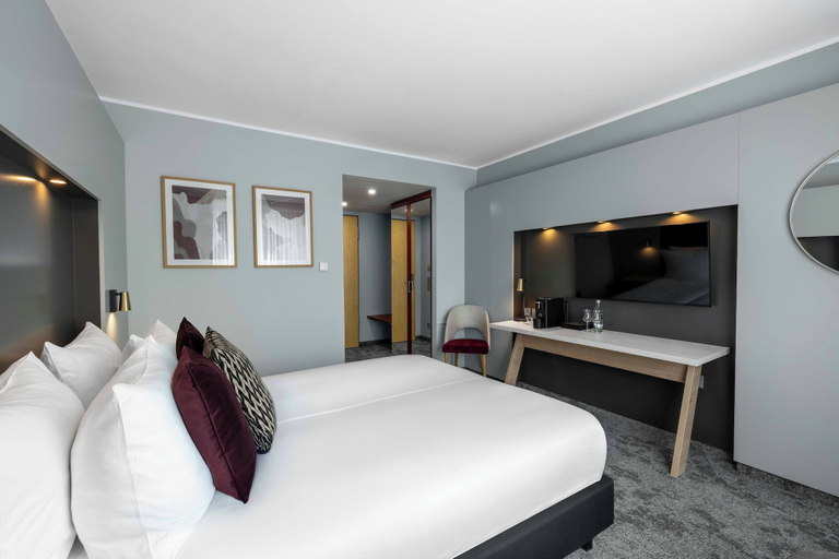 Bedroom 2, Ramada by Wyndham Essen, Essen