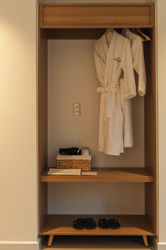 Wardrobe, Dei Balconi Dalat, Đà Lạt