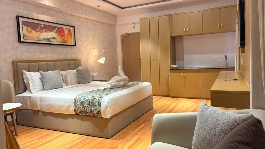 Room 5, Hotel Tulip Hyderabad Airport Zone, Ranga Reddy