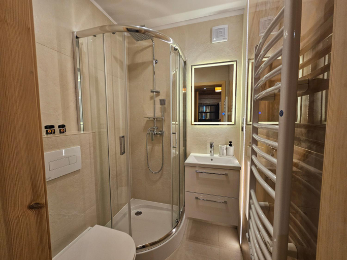 Bathroom, Gosciniec Karpacka Dusza, Nowy Targ