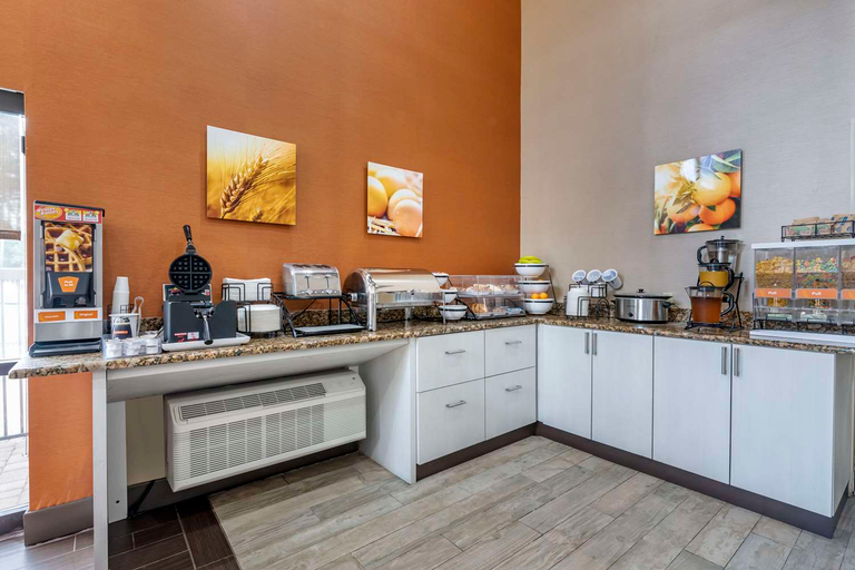 Food & Drinks 4, Comfort Inn Yulee - Fernandina Beach, Nassau