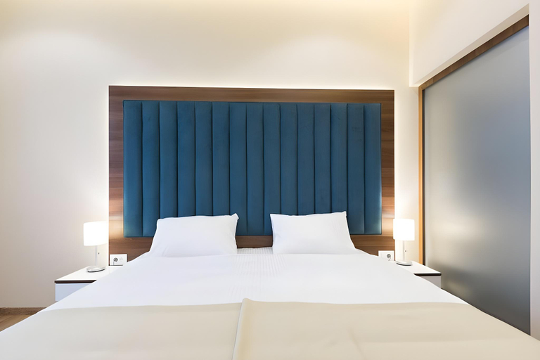 Bedroom 2, Marquise Hotel Garni, Belgrade