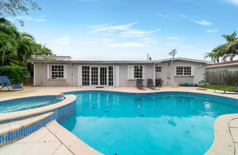 Sport & Beauty 2, Pool House on the Water, Miami-Dade
