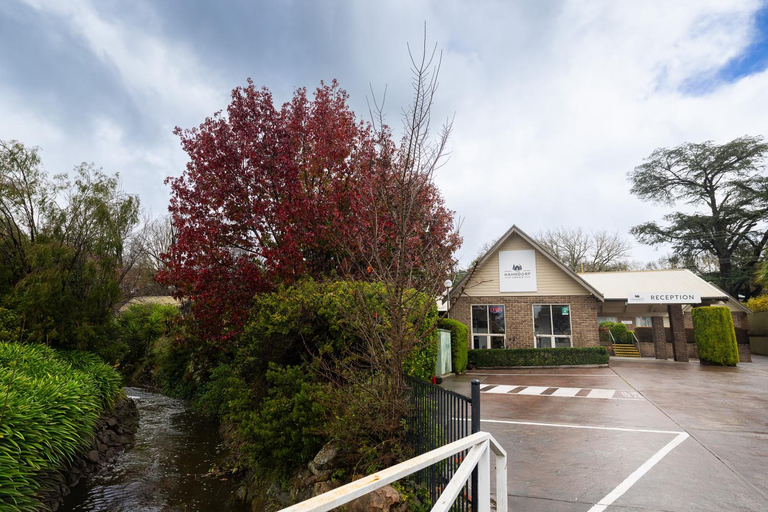 4, The Hahndorf Lodge, Adelaide