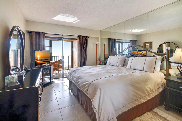 Bedroom 2, Villa Madeira 208, Pinellas