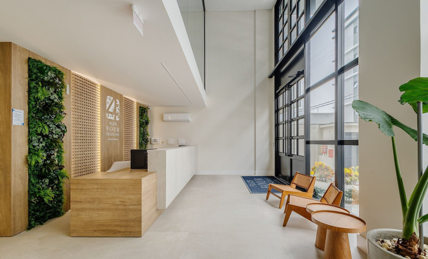 Lobby 3, Studio With Barbecue 180m From the Beach - Sfr0302, Bombinhas