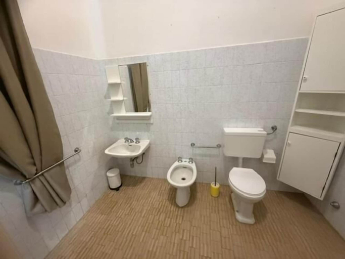 Bathroom 4, Baia Serena, Rimini