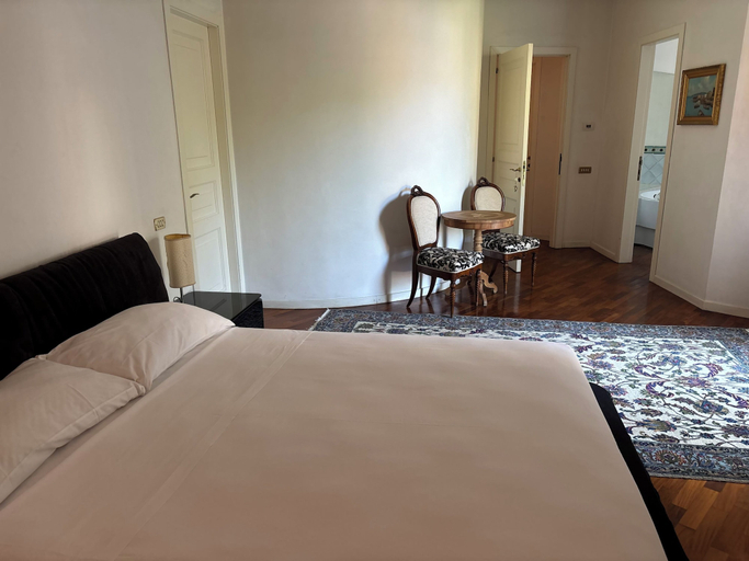 Bedroom 3, Vela Sea, Macerata