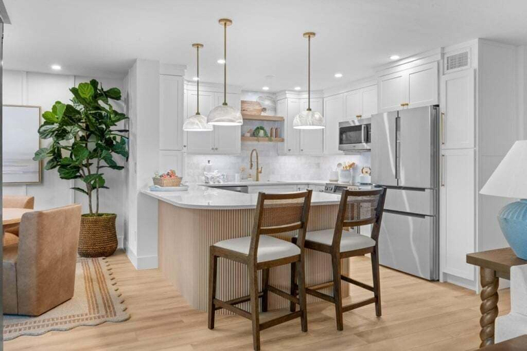 Private kitchen 3, Kings Crown Unit 305 3 Bedroom Condo, Lee