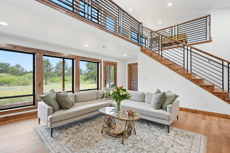 Living area 3, Big Sunsets on Little Deschutes - Modern Riverfront, Deschutes