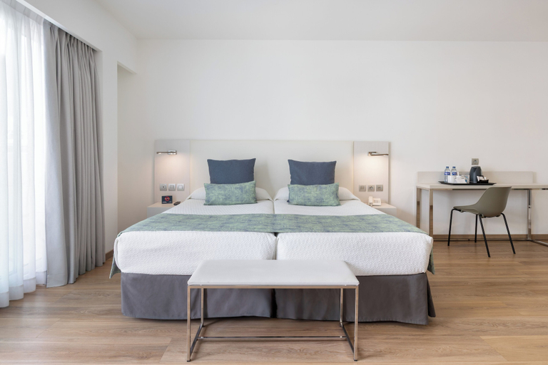 Bedroom 3, Alexandre Troya, Santa Cruz de Tenerife