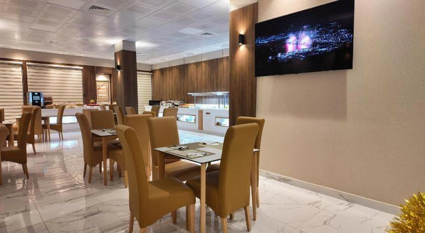 Food & Drinks 4, Ibiris, Oran