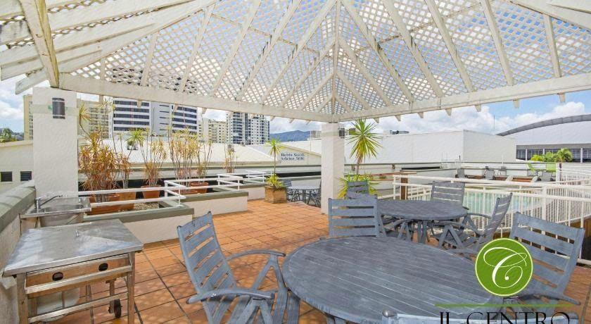 Food & Drinks 3, Il Centro Apartment Hotel, Cairns