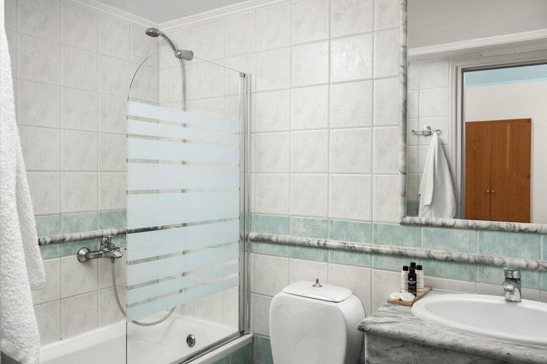 Bathroom 5, Maleme Mare, Crete