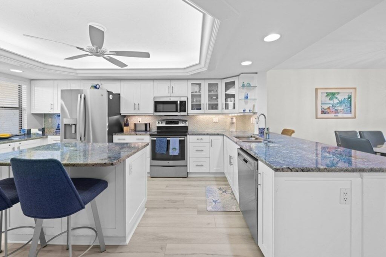 Private kitchen 4, Pointe Santo Unit C22 2 Bedroom Condo, Lee